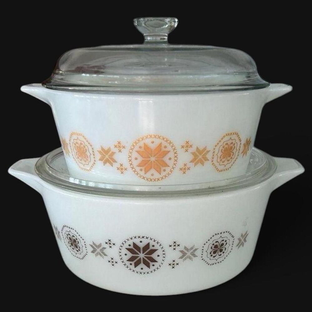 1960s Set of 2 Vintage Town and Country Round Casserole Dishes